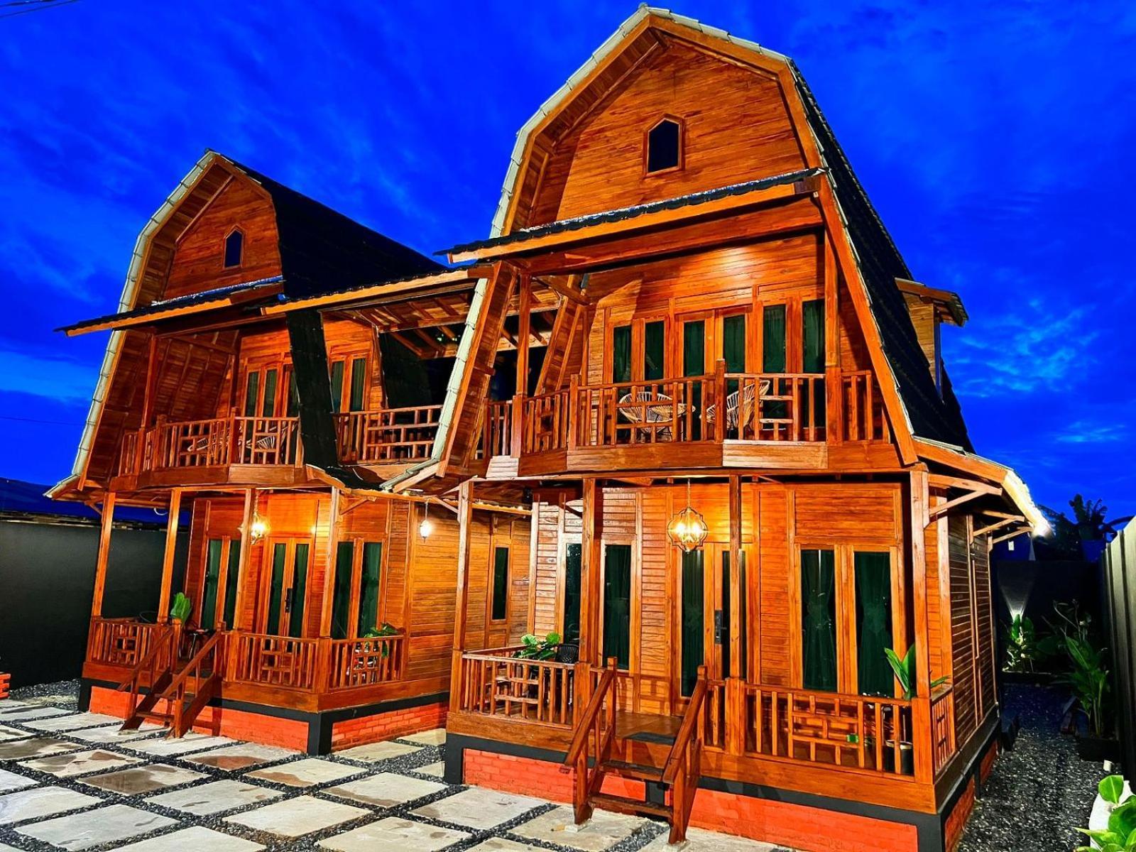 Noerbaya House Bukittinggi Villa Eksteriør billede