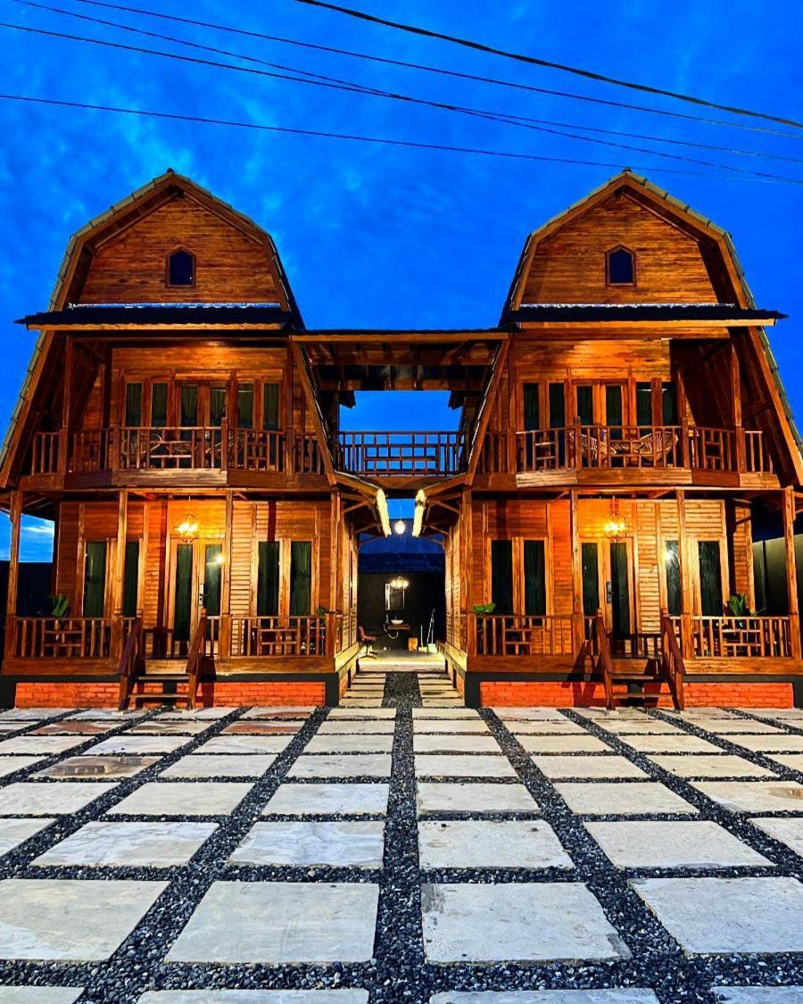 Noerbaya House Bukittinggi Villa Eksteriør billede